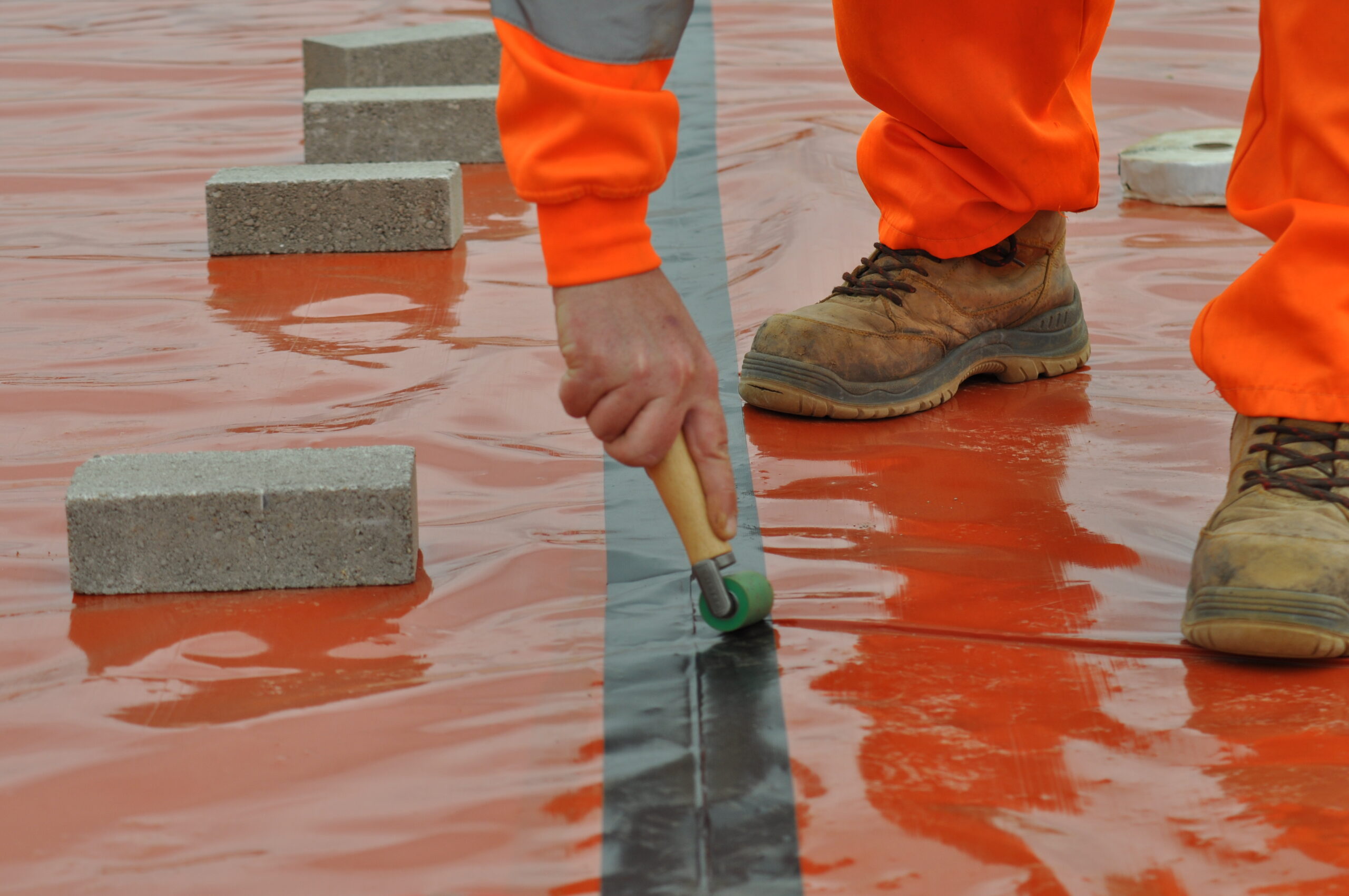 All Sigma GPS joint tapes provide excellent adhesion for the jointing of DPMs, DPCs and Gas membranes